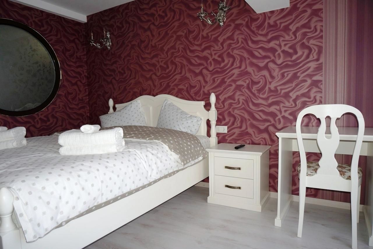 Отель Romantic Boutique Hotel Фокшани-20