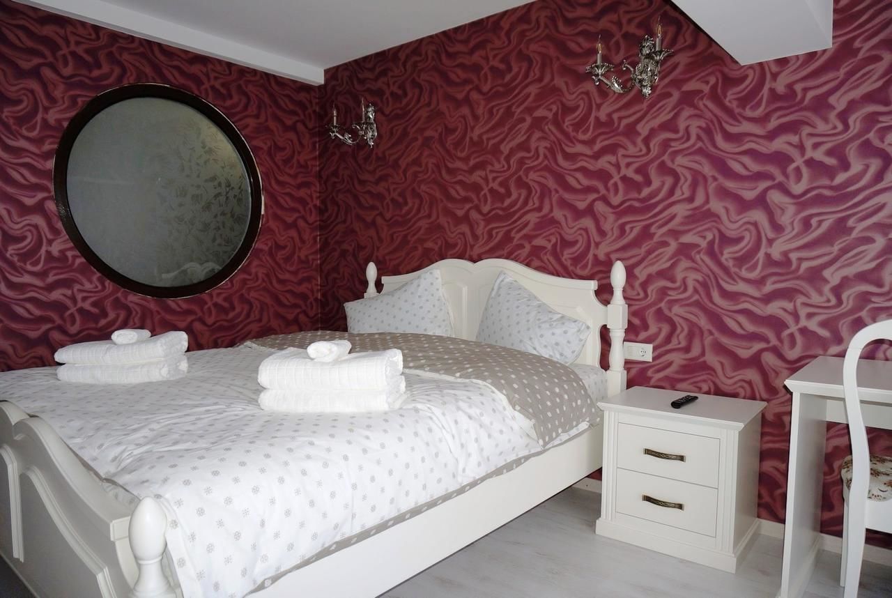 Отель Romantic Boutique Hotel Фокшани-27